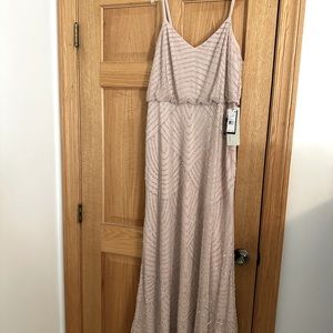 Adrianna papell spaghetti strap blouson dress in blush. NWTS